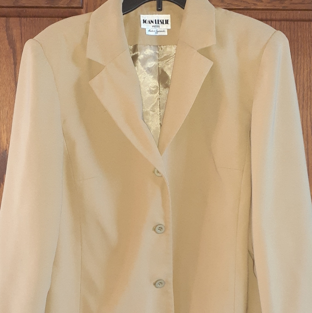 Joan Leslie Women 14P Tan Blazer
